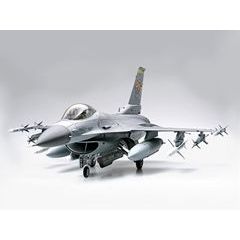 1/32 F-16CJ ファイティングファルコン
