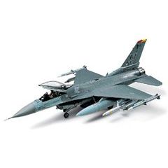 1/48 F-16CJ ファイティングファルコン