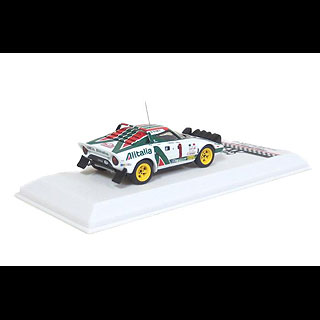 GAZOOショッピング LANCIA STRATOS HF ＃1 1977（1／43）: クルマ関連 GAZOOショッピング