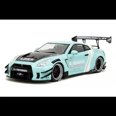 NISSAN GTーR(R35)(1/18)