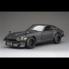 DATSUN 240Z 1971(1/18)